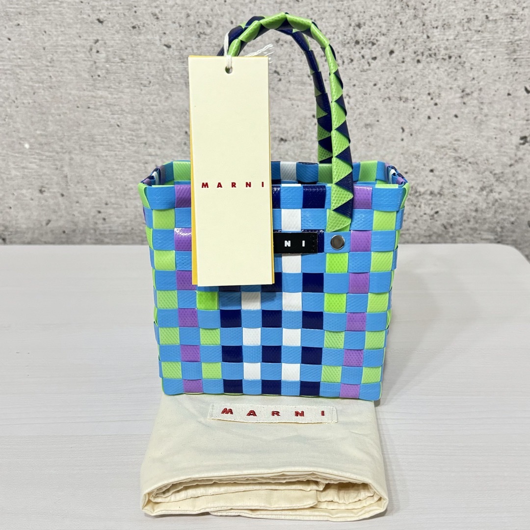 Marni(マルニ)の新品　マルニ　ボルサ　マイクロミニバスケット　かごバッグ　ブルー　ミントグリーン レディースのバッグ(かごバッグ/ストローバッグ)の商品写真