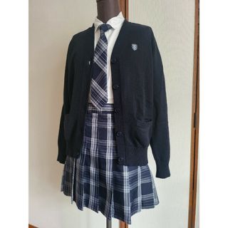 ウィゴー(WEGO)の■紺色■ ウィゴー 制服 スカート & ネクタイ（ネイビー）セット売り Lサイズ(ミニスカート)