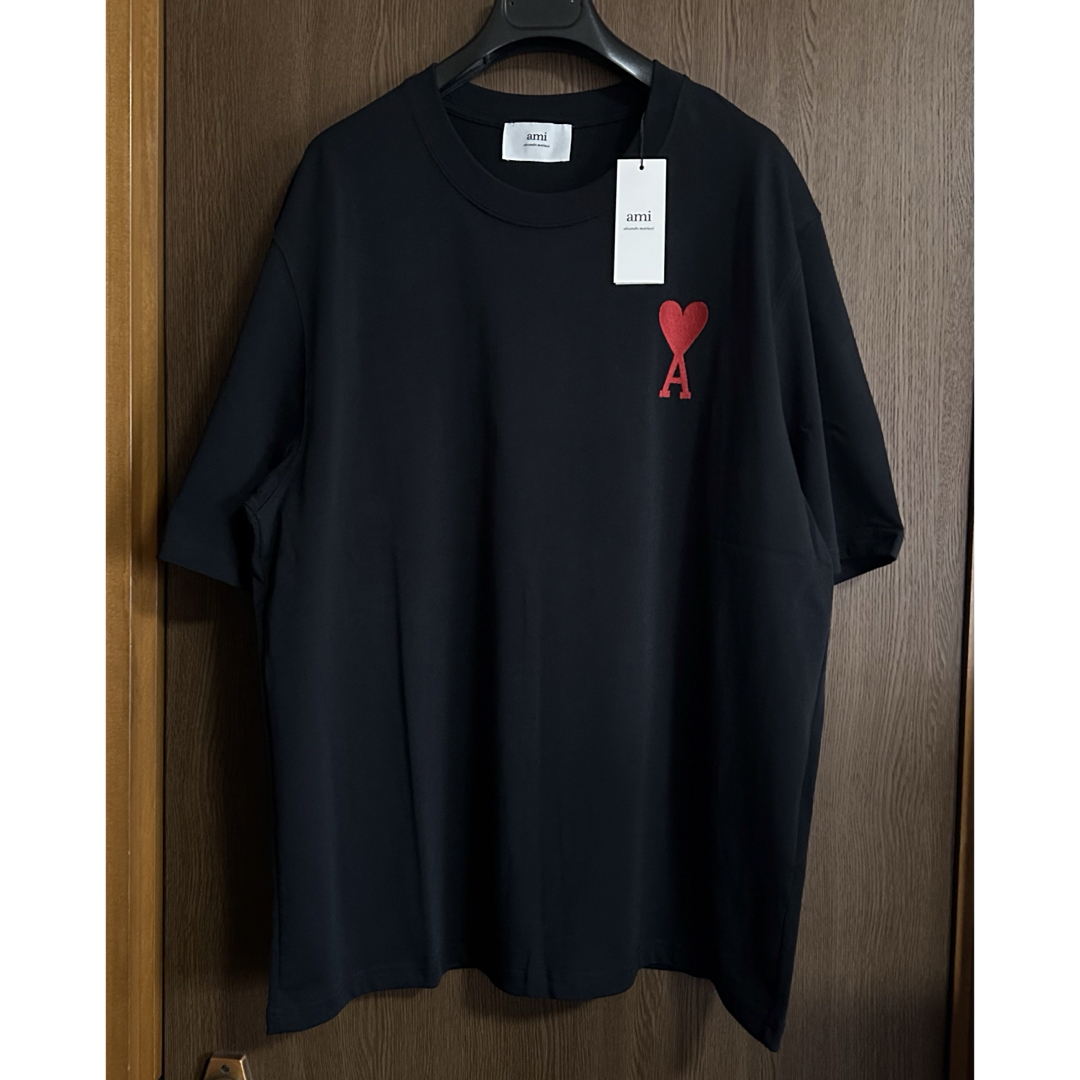 Maison Martin Margiela(マルタンマルジェラ)の黒XL新品 AMI Paris アミ ビッグ グラフィック ロゴ Tシャツ メンズのトップス(Tシャツ/カットソー(半袖/袖なし))の商品写真