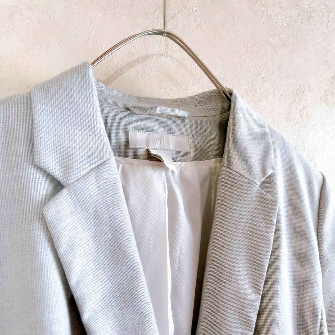 H&M(エイチアンドエム)の美品✨H&M スーツ　ノーカラー　1B セットアップ　パンツ　灰色　S〜XXS レディースのレディース その他(セット/コーデ)の商品写真