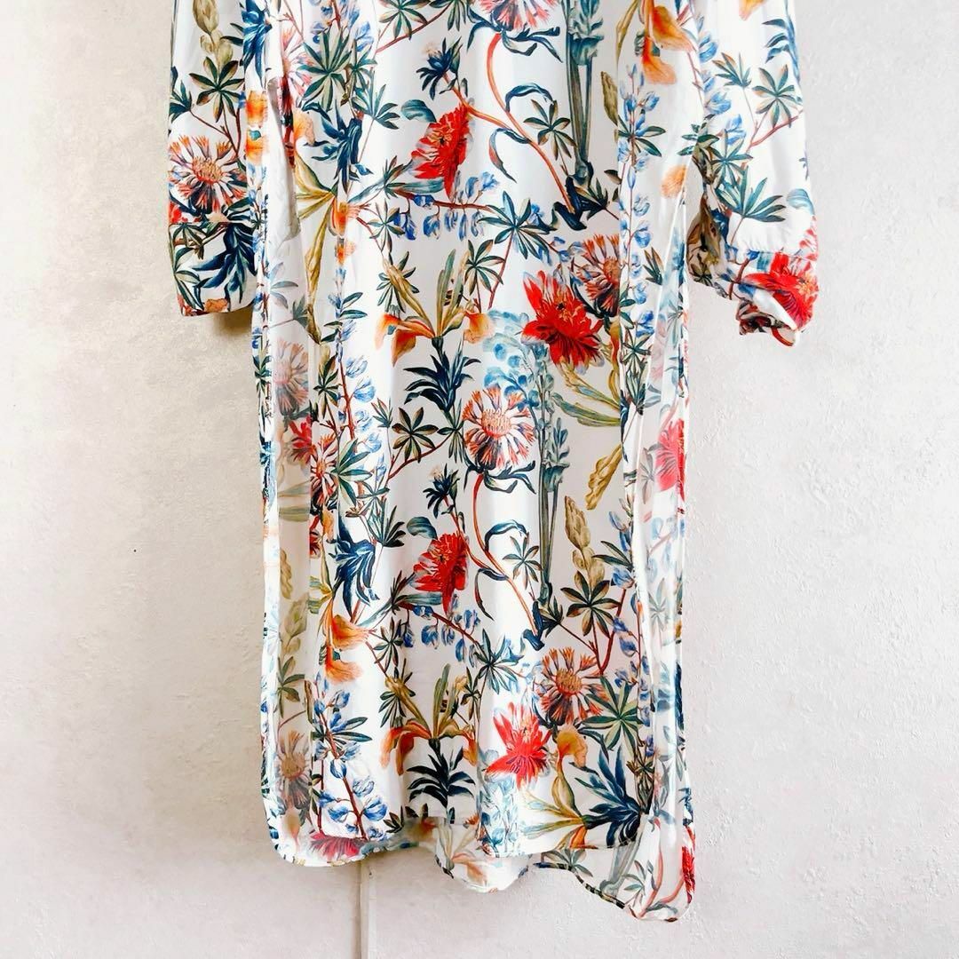 春服✨ZARA WOMAN 花柄　ボタニカル　チュニック　ワンピース　白　XS レディースのワンピース(その他)の商品写真