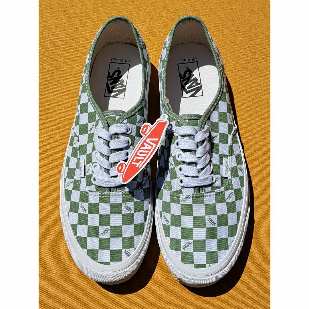 VANS VAULT(バンズボルト)のバンズ VANS OG AUTHENTIC LX 29,0cm 白緑 メンズの靴/シューズ(スニーカー)の商品写真