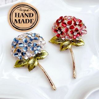 ブローチ　コサージュ　アクセサリー　レジン　ハンドメイド　アジサイ　紫陽花　お花(ブローチ/コサージュ)