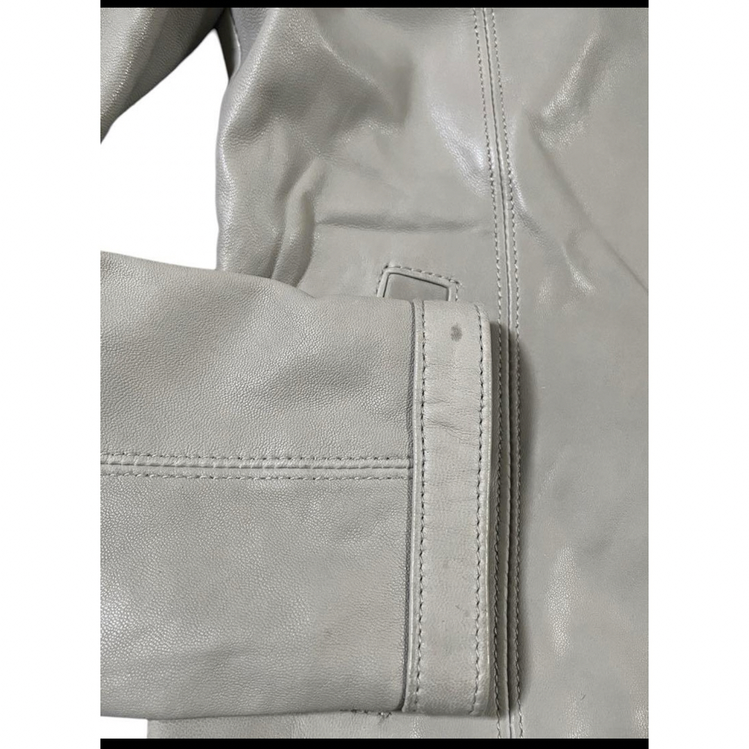 VICKY(ビッキー)のVICKY　PREMIUM　  羊革　レザージャケット 2  グレージュ メンズのジャケット/アウター(レザージャケット)の商品写真