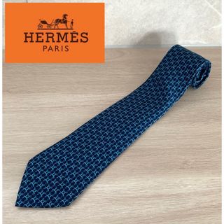 エルメス(Hermes)の美品 HERMES ネクタイ フランス製 シルク100%(ネクタイ)