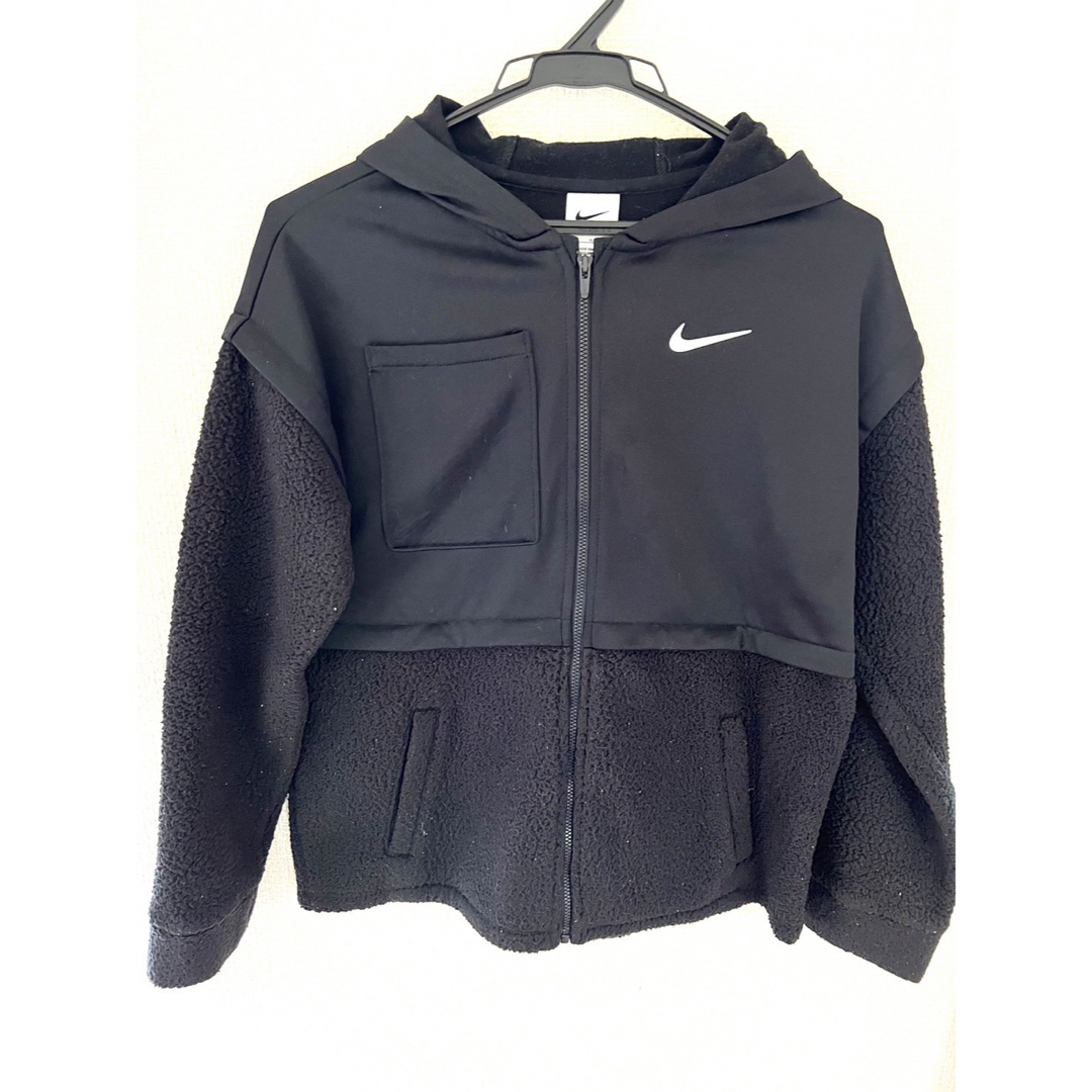 NIKE(ナイキ)のNIKE ナイキ ジュニア キッズ 子供 フリースジャケト キッズ/ベビー/マタニティのキッズ服男の子用(90cm~)(Tシャツ/カットソー)の商品写真