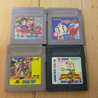 ゲームボーイ(ゲームボーイ)のゲームボーイ　ソフト　4本セット(携帯用ゲームソフト)