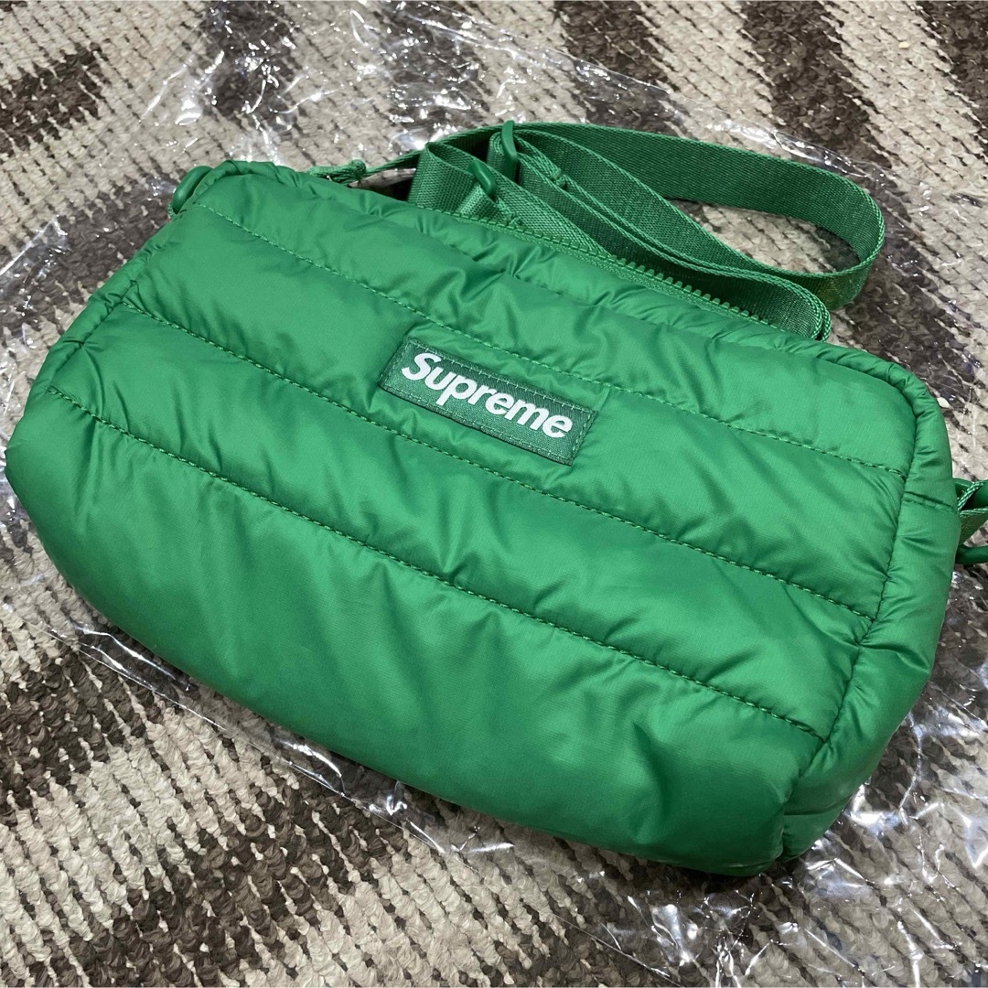 Supreme(シュプリーム)のSupreme Puffer Side Bag 緑 メンズのバッグ(ショルダーバッグ)の商品写真