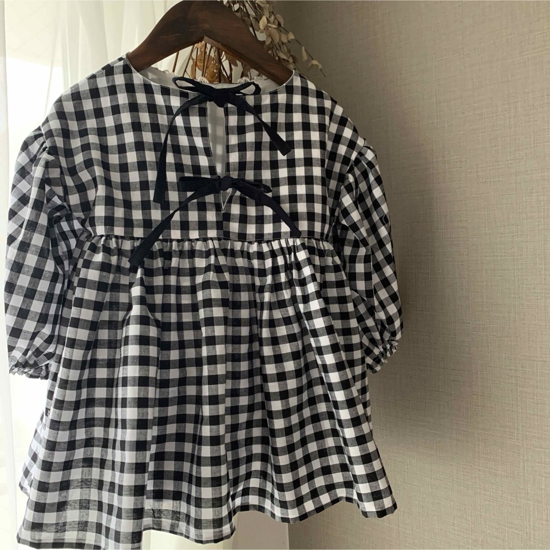 90 カルムワンピース  ギンガムチェック　ハンドメイド キッズ/ベビー/マタニティのキッズ服女の子用(90cm~)(ワンピース)の商品写真