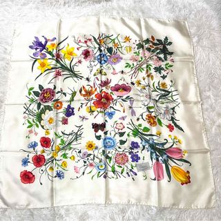 Gucci - 【極美品】GUCCI グッチ スカーフ フラワー 87×87