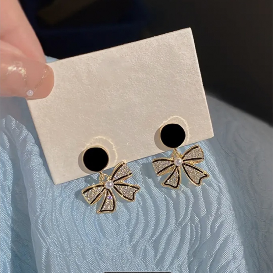 ✧︎*。再入荷✧︎*。 pierce✧︎*。♦︎残り一点♦︎ レディースのアクセサリー(ピアス)の商品写真