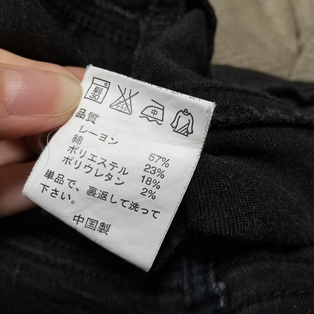 anyFAM(エニィファム)の【中古】anyFAM エニィファム デニム パンツ 黒 M ブラックデニム レディースのパンツ(デニム/ジーンズ)の商品写真