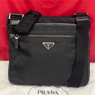 プラダ(PRADA)のめっちゃ美品　PRADA ショルダーバッグ(ショルダーバッグ)