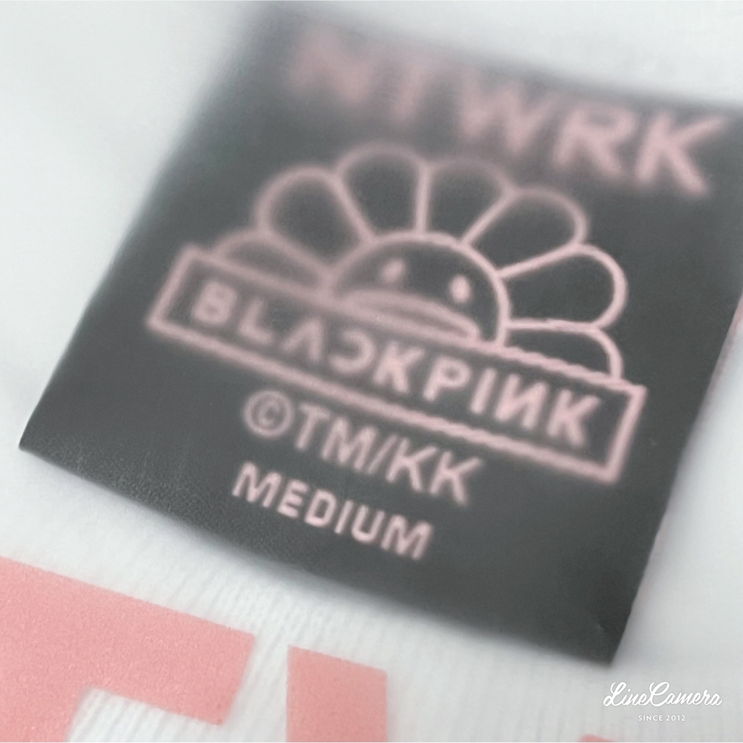 BLACKPINK 村上隆 プラックピンク Tシャツ Mサイズ ホワイトの BLACKPINK 村上隆 プラックピンク Tシャツ Mサイズ ホワイトの
