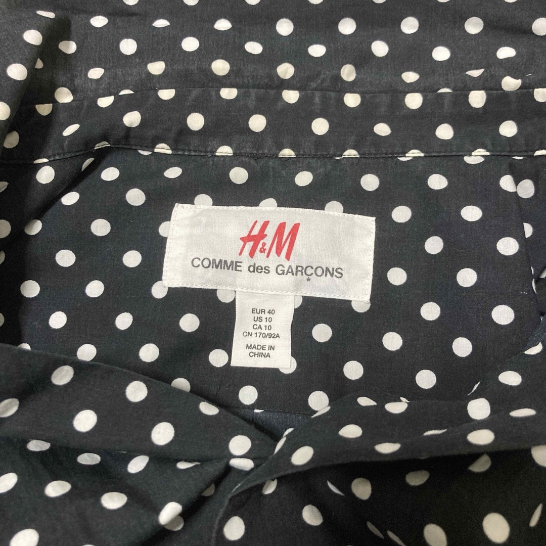 COMME des GARCONS(コムデギャルソン)のコムデギャルソン H&M エイチアンドエム コラボ ドット シャツ レディースのトップス(シャツ/ブラウス(長袖/七分))の商品写真