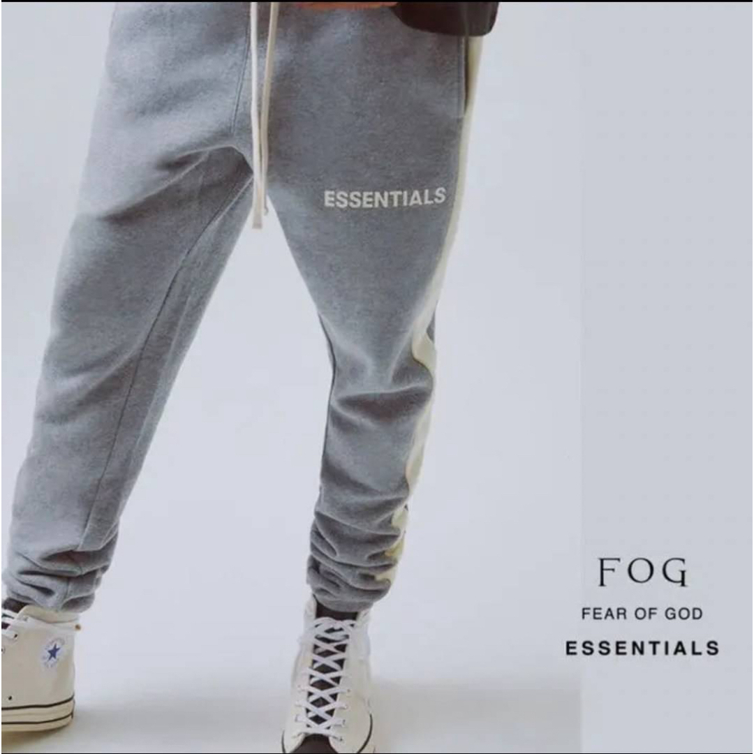 FEAR OF GOD(フィアオブゴッド)のFOG Essentials エッセンシャルズ サイドライン スウェットパンツ  メンズのトップス(スウェット)の商品写真