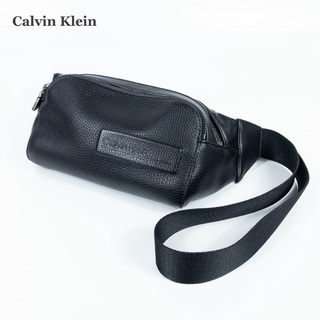 カルバンクライン(Calvin Klein)の【Calvin Klein】カルバンクライン　ボディーバッグ　レザー　ブラック(ボディーバッグ)