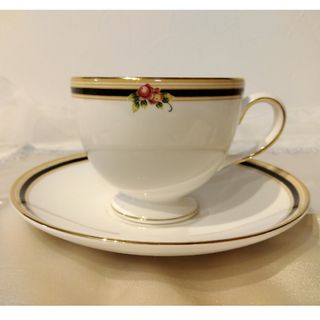 ウェッジウッド(WEDGWOOD)のウェッジウッド　クリオ　カップ&ソーサー１客(食器)