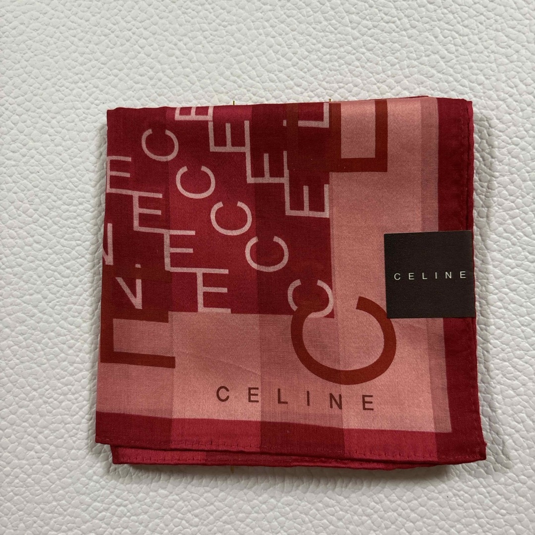 celine(セリーヌ)のセリーヌハンカチマカダムレッド レディースのファッション小物(ハンカチ)の商品写真