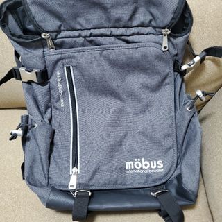 mobus リュック　グレー