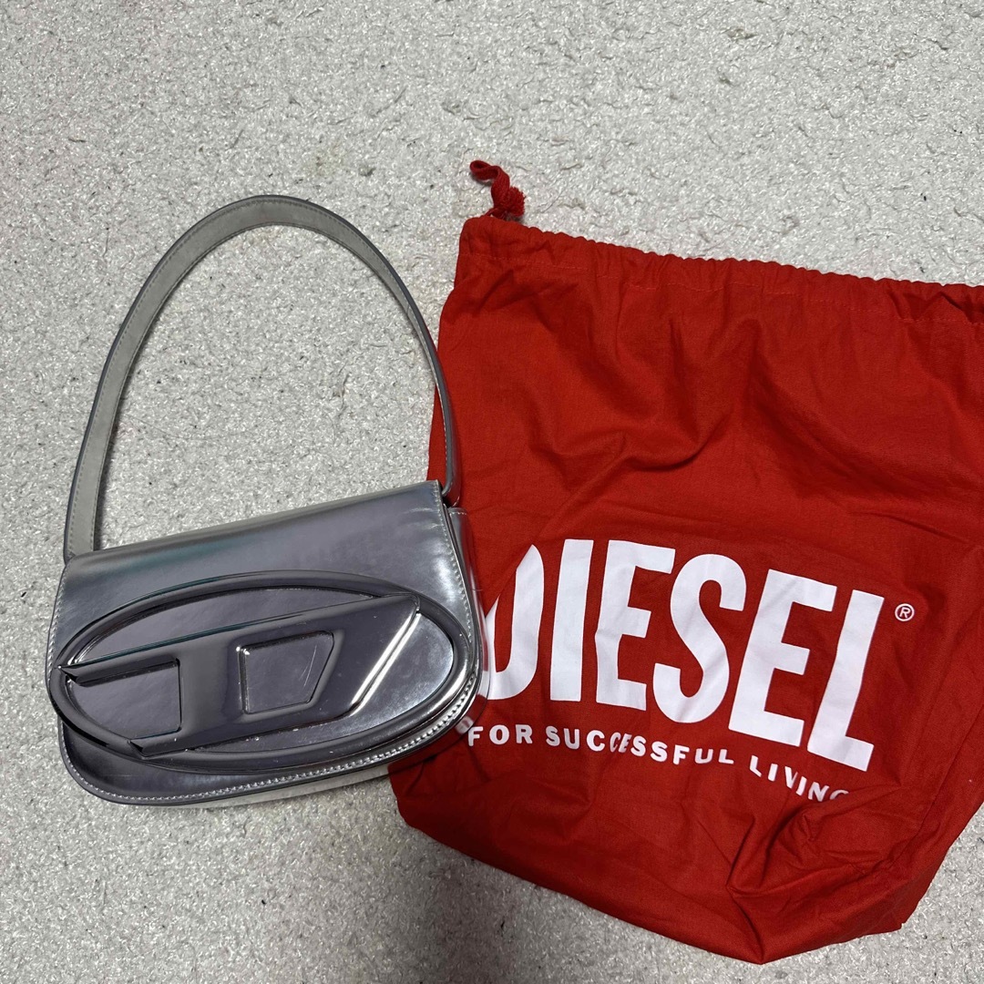DIESEL(ディーゼル)のDIESEL バッグ レディースのバッグ(ハンドバッグ)の商品写真