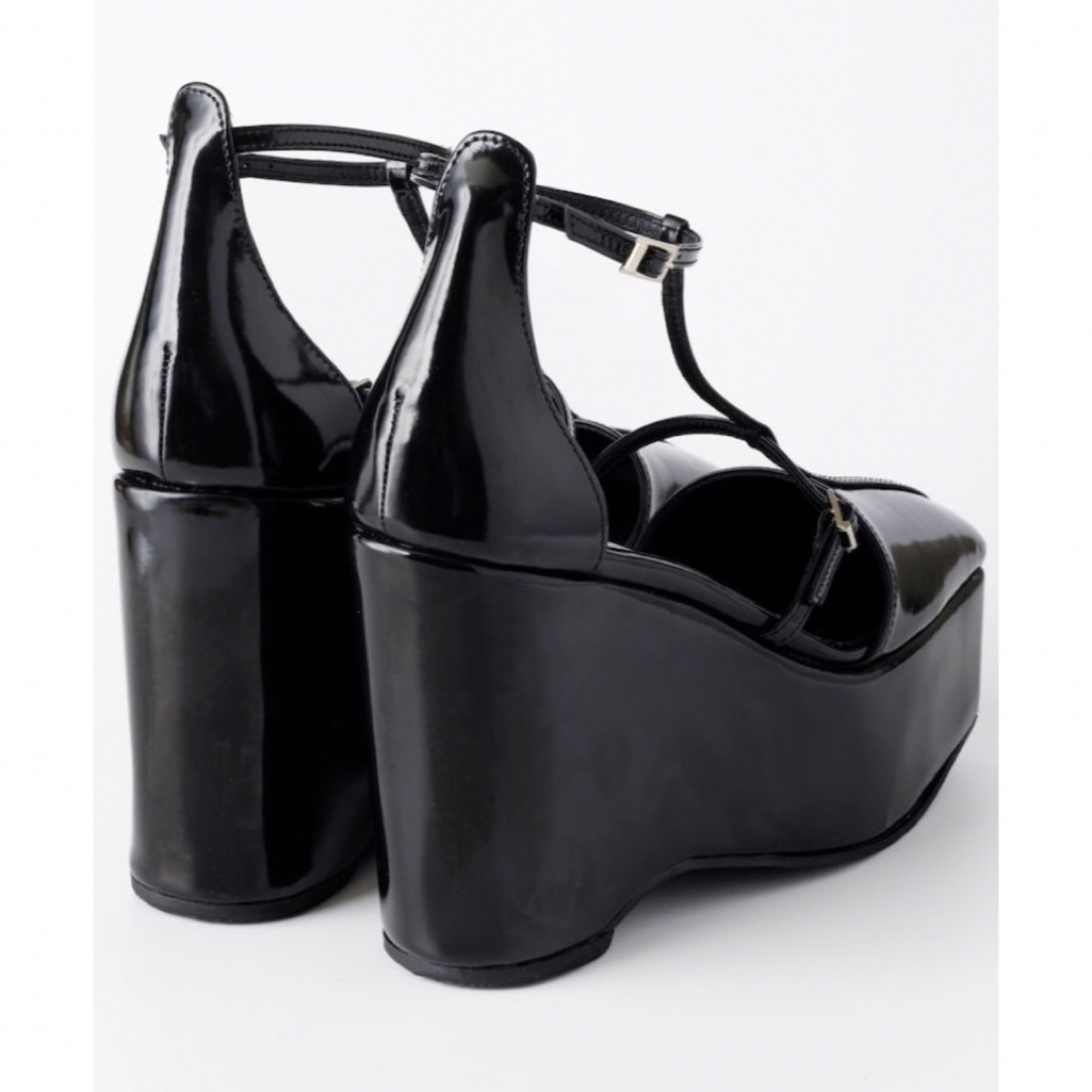 mame(マメ)のFETICO / STRAP PLATFORM PUMPS ( BLACK ) レディースの靴/シューズ(ハイヒール/パンプス)の商品写真