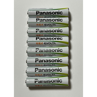 パナソニック(Panasonic)のパナソニック エボルタ 単4 充電式 EVOLTA 780mAh 単四8本(バッテリー/充電器)