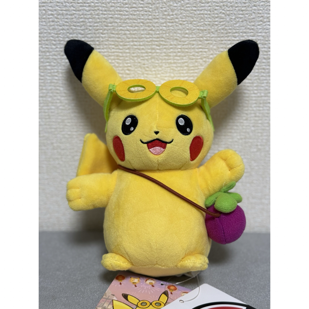 【新品未使用】台湾ポケモンセンター　ピカチュウ　ぬいぐるみ エンタメ/ホビーのおもちゃ/ぬいぐるみ(ぬいぐるみ)の商品写真