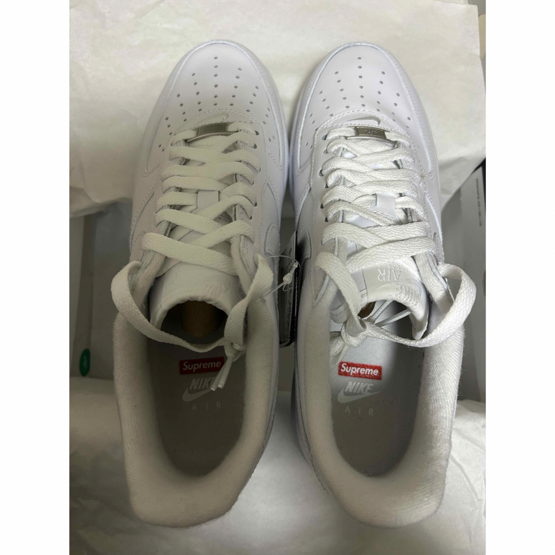 Supreme(シュプリーム)の【送料無料】Supreme × NIKE Air Force 1  26.5新品 メンズの靴/シューズ(スニーカー)の商品写真