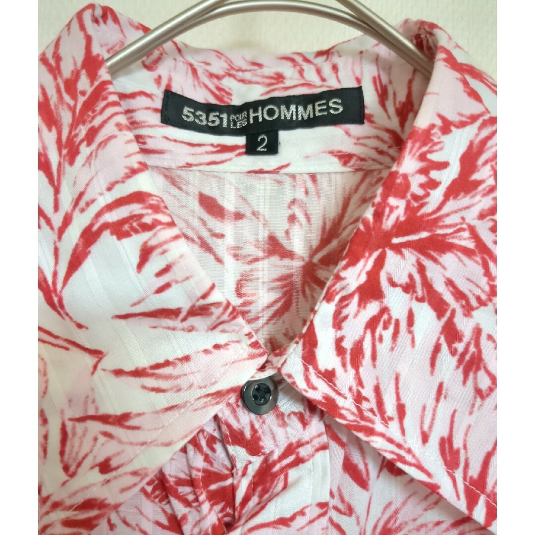 5351 POUR LES HOMMES(ゴーサンゴーイチプールオム)の【美品】5351POURLESHOMMES 花柄　長袖シャツ メンズのトップス(シャツ)の商品写真