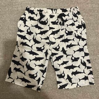 キッズ　H&M ハーフパンツ　ハーフズボン　135㎝　サメ柄　未使用