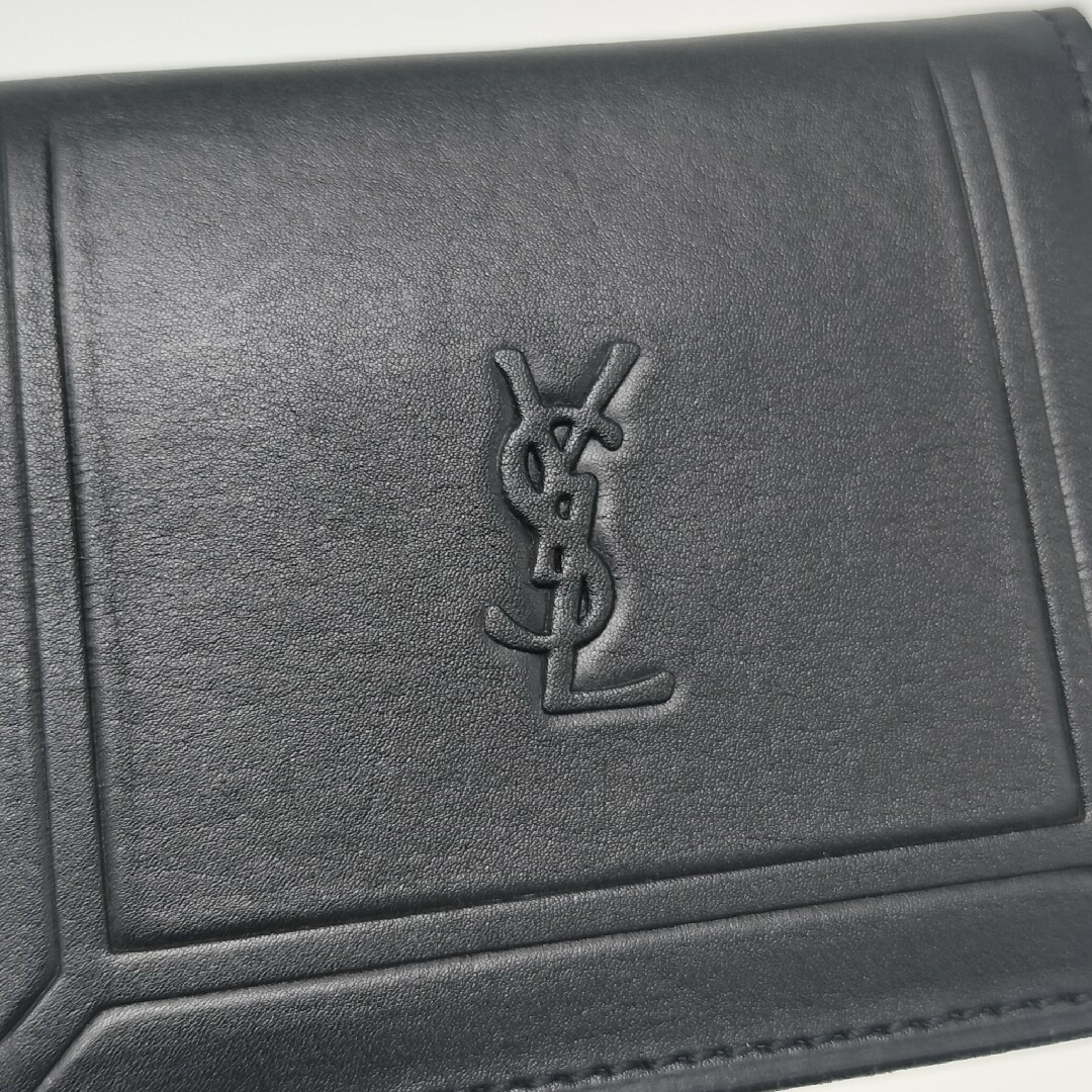 Yves Saint Laurent(イヴサンローラン)の未使用に近い✨イヴ・サンローラン　コインケース　レザー　ブラック　黒 レディースのファッション小物(コインケース)の商品写真