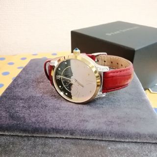 スタージュエリー(STAR JEWELRY)の非常に美品。STAR JEWELRY  ムーンウォッチ 腕時計(腕時計)