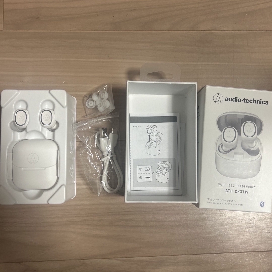 audio-technica(オーディオテクニカ)のaudio−technica ATH-CK3TW WHITE★イヤホン★未使用 スマホ/家電/カメラのオーディオ機器(ヘッドフォン/イヤフォン)の商品写真