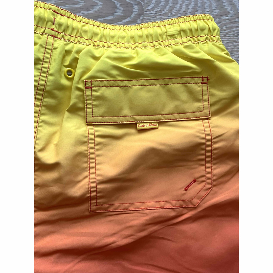 Calvin Klein(カルバンクライン)の【新品未使用】01 M カルバンクライン　メンズ　水着　スイムウェア メンズの水着/浴衣(水着)の商品写真
