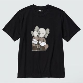 ユニクロ(UNIQLO)の☆新品未使用☆UNIQLO ×KAWS UTユニクロ×カウズ コラボ  XS(Tシャツ/カットソー(半袖/袖なし))