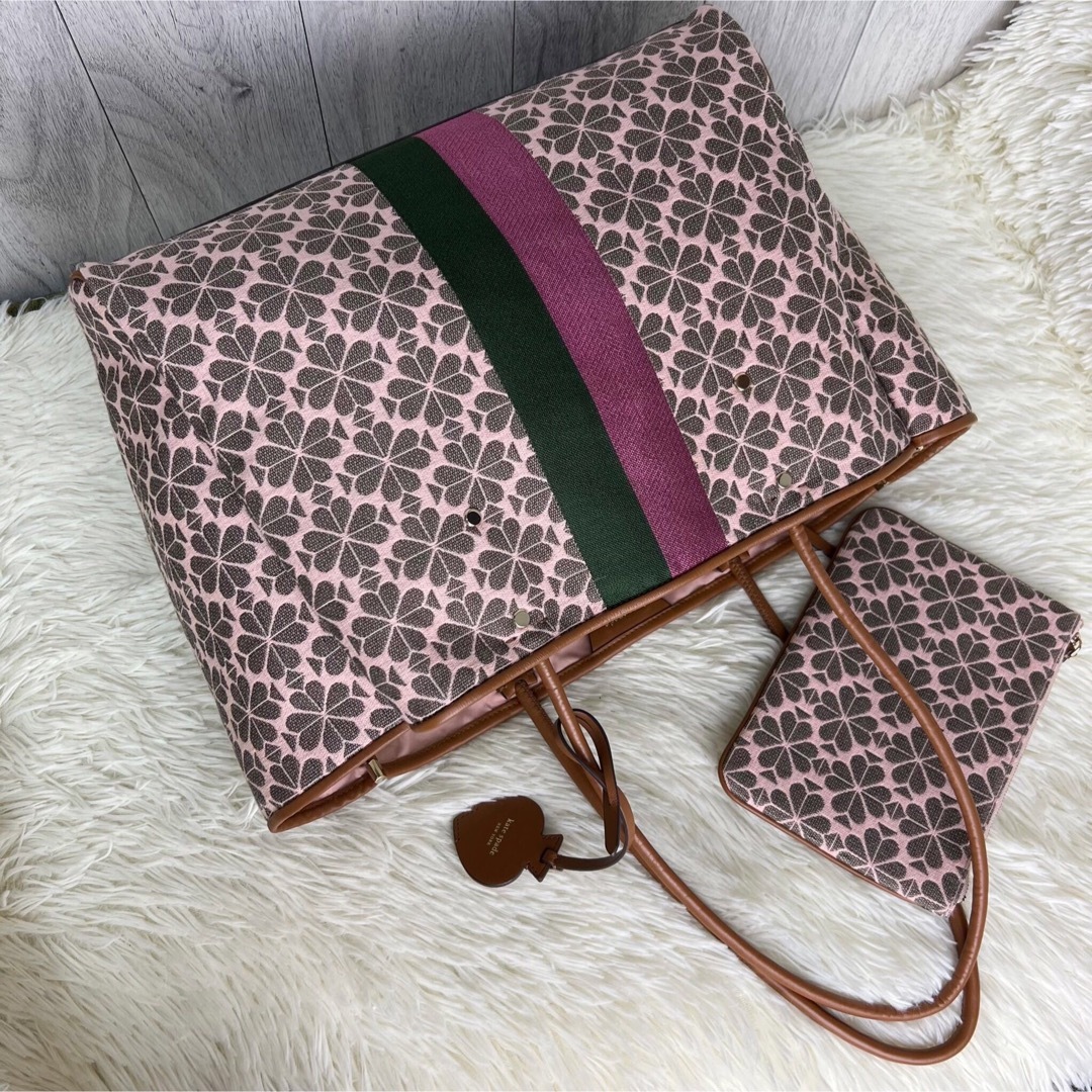 kate spade new york(ケイトスペードニューヨーク)の美品♡ポーチ付♡A4可♡ケイトスペードニューヨーク　ジャガード　トートバッグ レディースのバッグ(トートバッグ)の商品写真