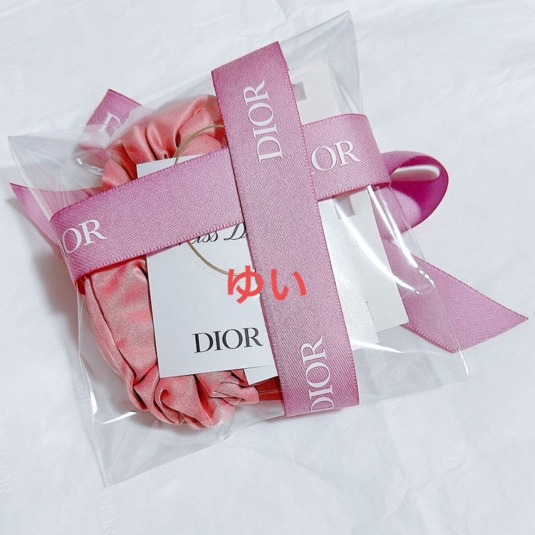 Dior(ディオール)のDiorミスディオールロゴ入りシュシュノベルティブルーミングブーケ香水サンプル コスメ/美容の香水(香水(女性用))の商品写真