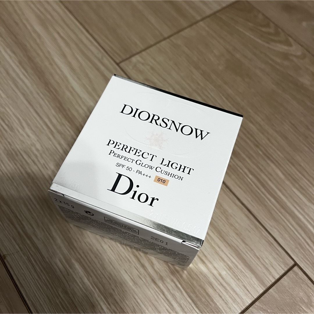 Christian Dior(クリスチャンディオール)のディオールスノーパーフェクトライトクッション コスメ/美容のベースメイク/化粧品(ファンデーション)の商品写真