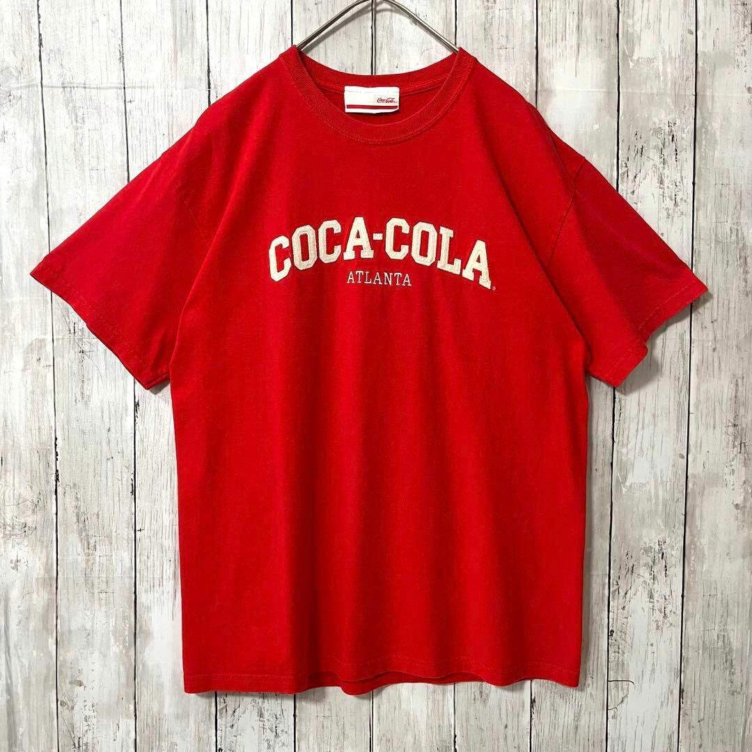 コカ・コーラ(コカコーラ)のアメリカ古着　COCA COLAコカコーラ　刺繍ロゴTシャツ　M赤　ユニセックス メンズのトップス(Tシャツ/カットソー(半袖/袖なし))の商品写真