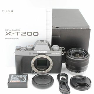 フジフイルム(富士フイルム)の★新品級★ FUJIFILM X-T200 レンズキット ダークシルバー(ミラーレス一眼)