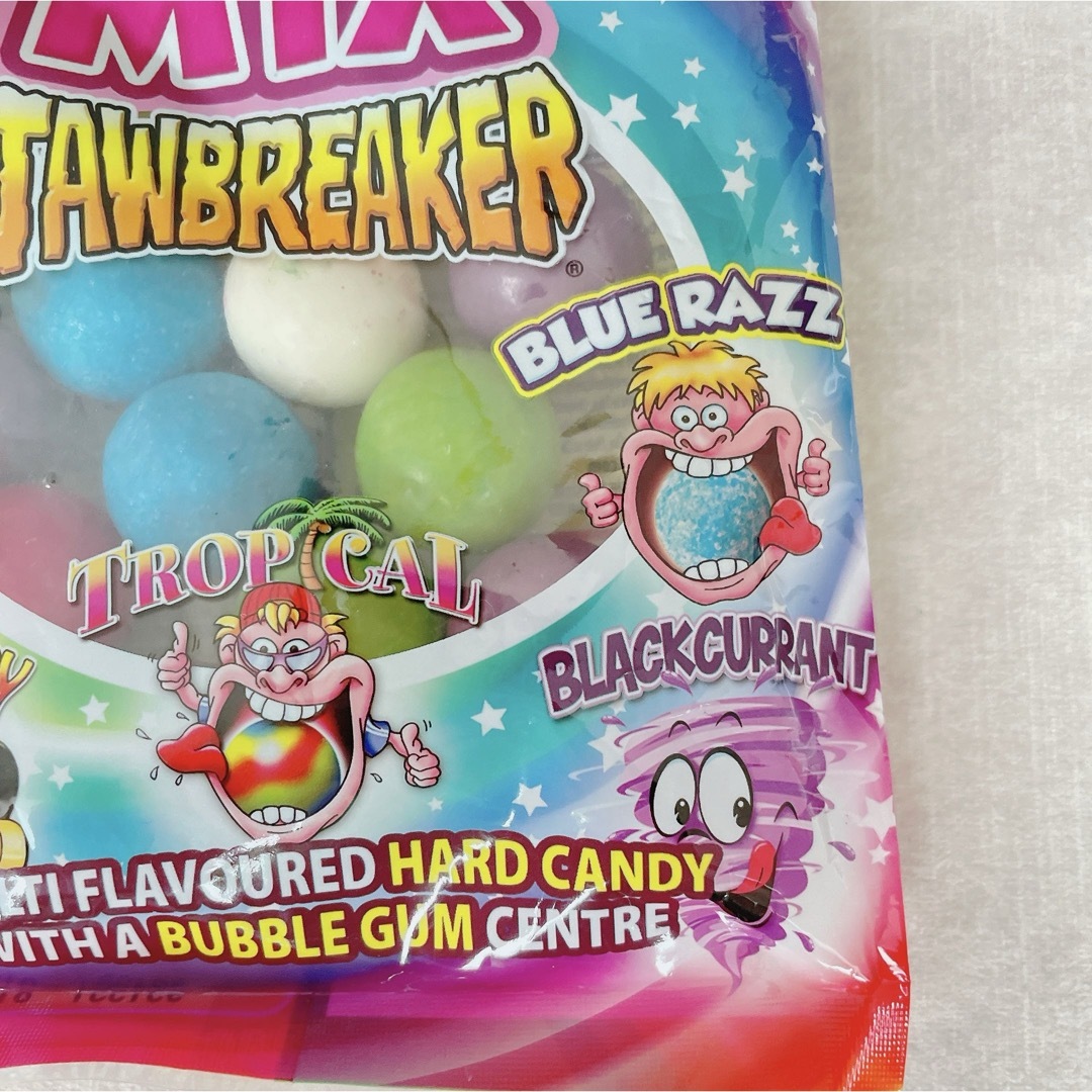 MEGA MIX JAWBREAKER【日本未販売】バブルガム　148g 食品/飲料/酒の食品(菓子/デザート)の商品写真