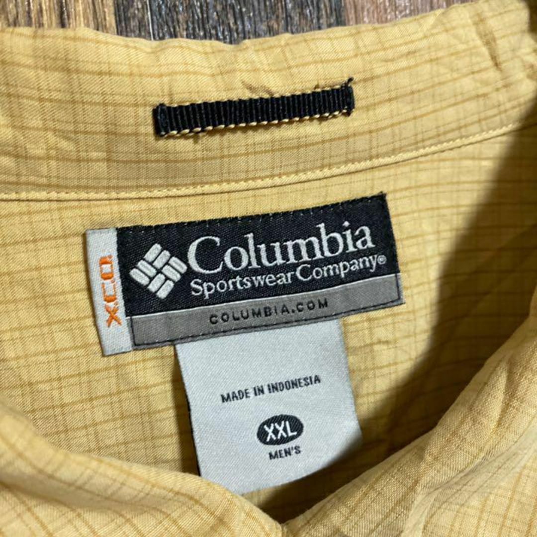 Columbia(コロンビア)のコロンビア チェック イエロー ボタン シャツ ロゴ 刺繍 USA古着 半袖 メンズのトップス(シャツ)の商品写真