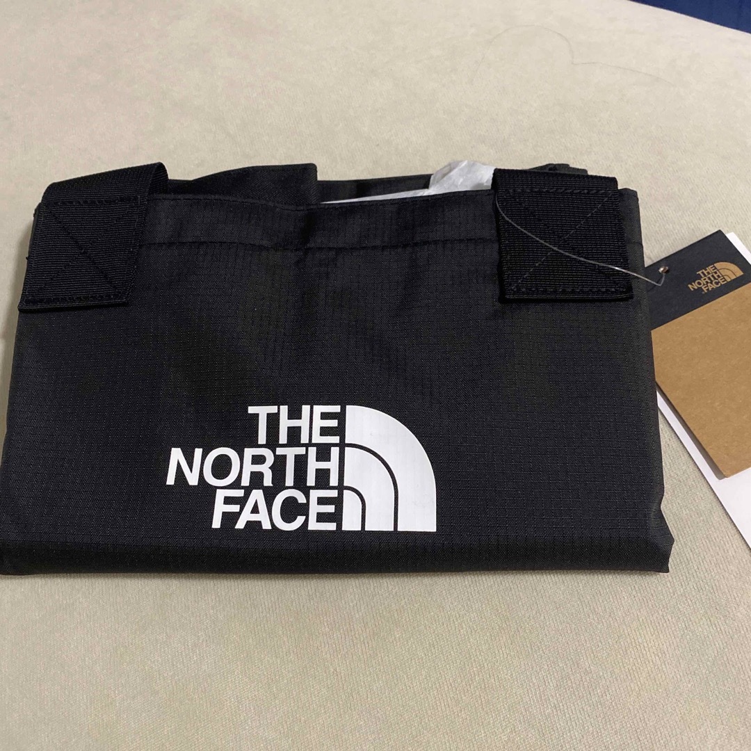 THE NORTH FACE(ザノースフェイス)のUSAハワイ限定　ノースフェイス　トートバッグ　エコバッグM  メンズのバッグ(トートバッグ)の商品写真