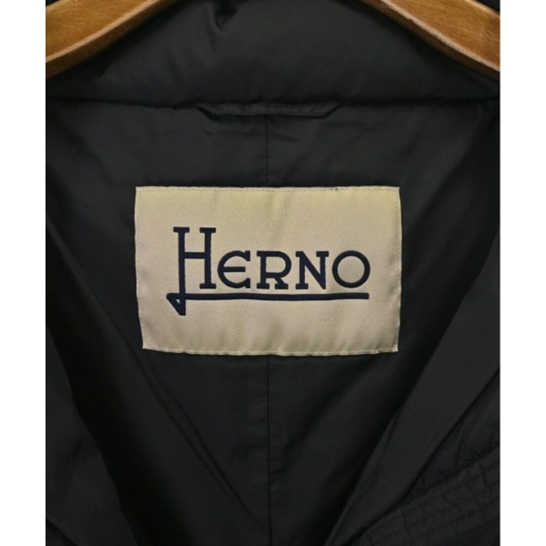 HERNO(ヘルノ)のHERNO ヘルノ ダウンジャケット/ダウンベスト 42(XS位) 黒 【古着】【中古】 レディースのジャケット/アウター(ダウンジャケット)の商品写真