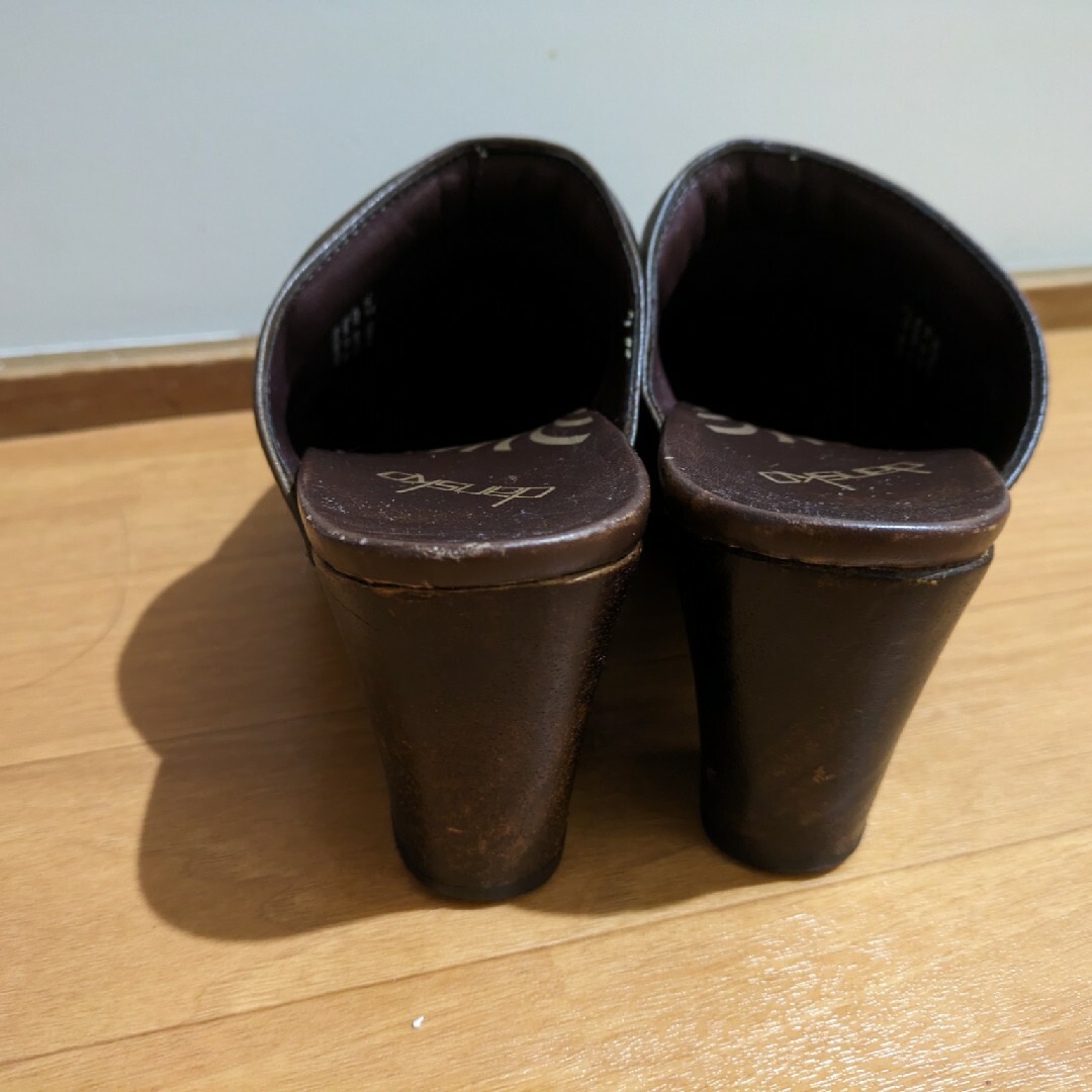 dansko(ダンスコ)のダンスコ　レイ　ブラウン　37 レディースの靴/シューズ(サンダル)の商品写真