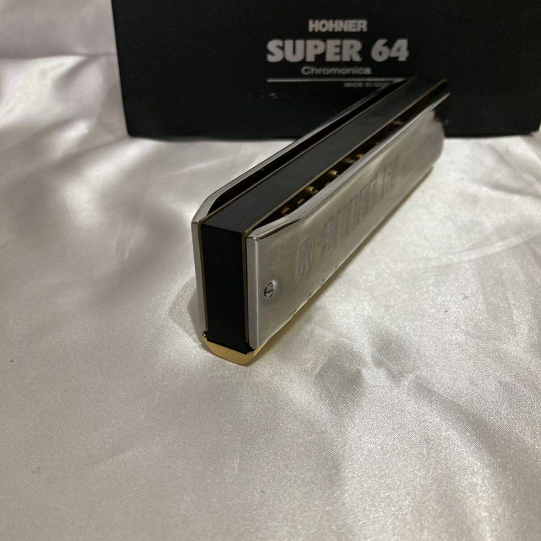 HOHNER(ホーナー)の美品 クロマチックハーモニカ ホーナー Super 64 HOHNER 7582 楽器の管楽器(その他)の商品写真