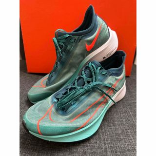 ナイキ(NIKE)の☆新品同様☆ナイキ（NIKE）ズームフライ３/PRM　HKNE　箱根モデル(シューズ)