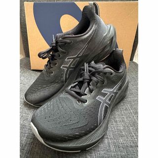 ☆新品同様☆アシックス(asics)ノヴァブラスト4