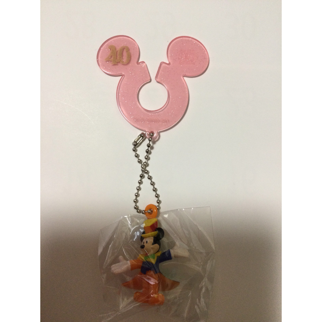 Disney(ディズニー)のディズニー 40周年　ミッキーマウス　キーホルダー　クリップ  エンタメ/ホビーのおもちゃ/ぬいぐるみ(キャラクターグッズ)の商品写真